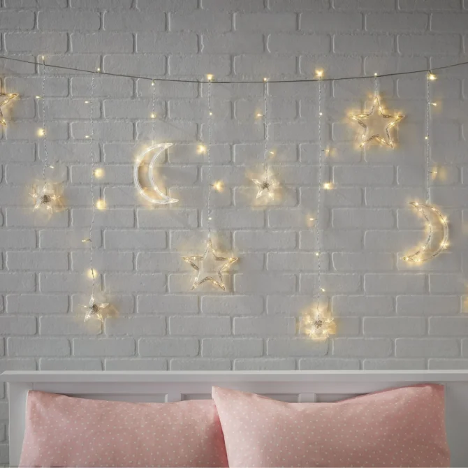 Mainstays 144-Count Indoor Battery Operated Warm White LED Curtain Lights with Stars and Moons - Image 4